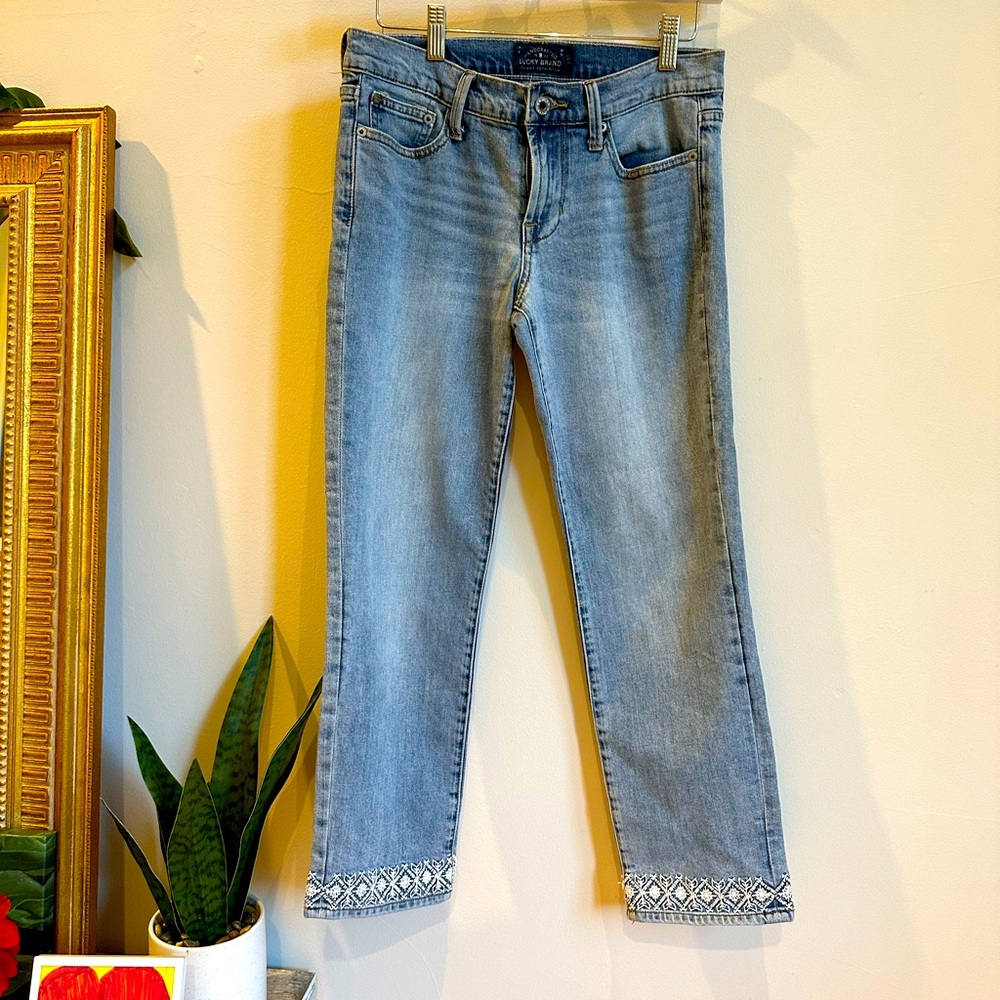 Lucky Brand embroidered hem Sweet Crop size 4/27 Women's Jeans